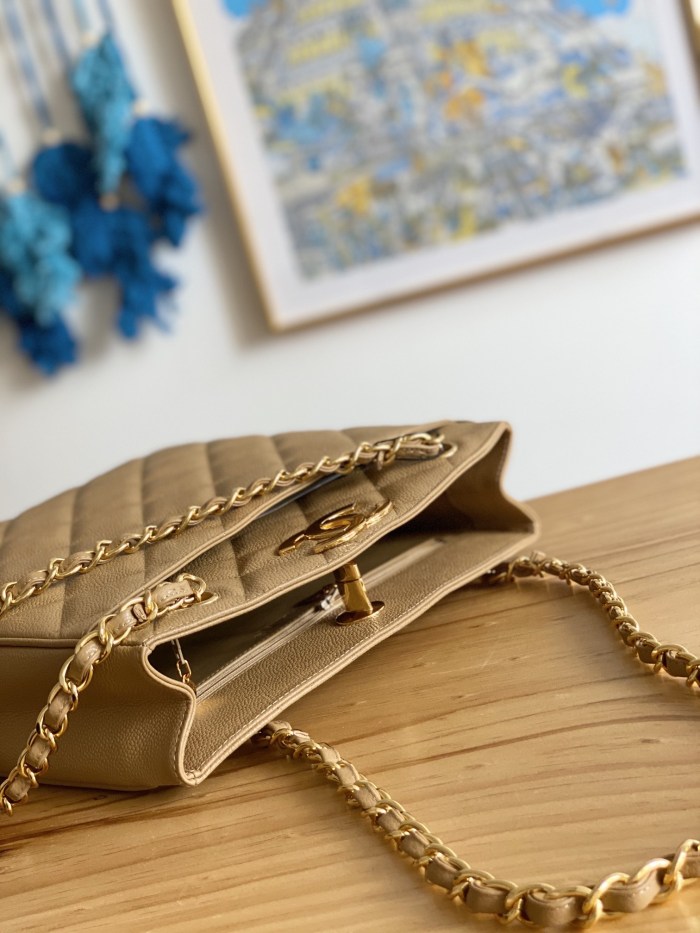 Handbag Chanel A99 size 28*9 *30 cm