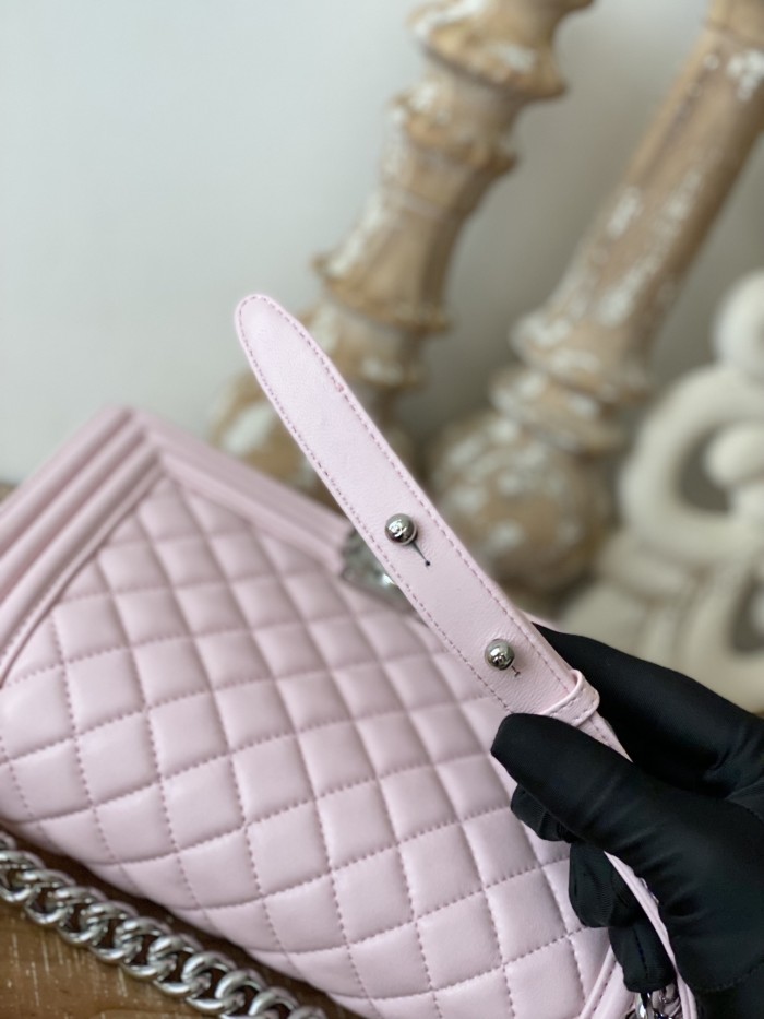 Handbag Chanel 67086 size 25 cm