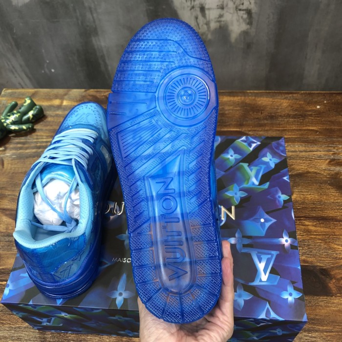 Louis Vuitton Trainer Sneakers 39