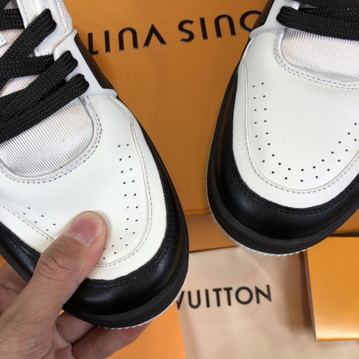 Louis Vuitton Trainer Sneakers 11