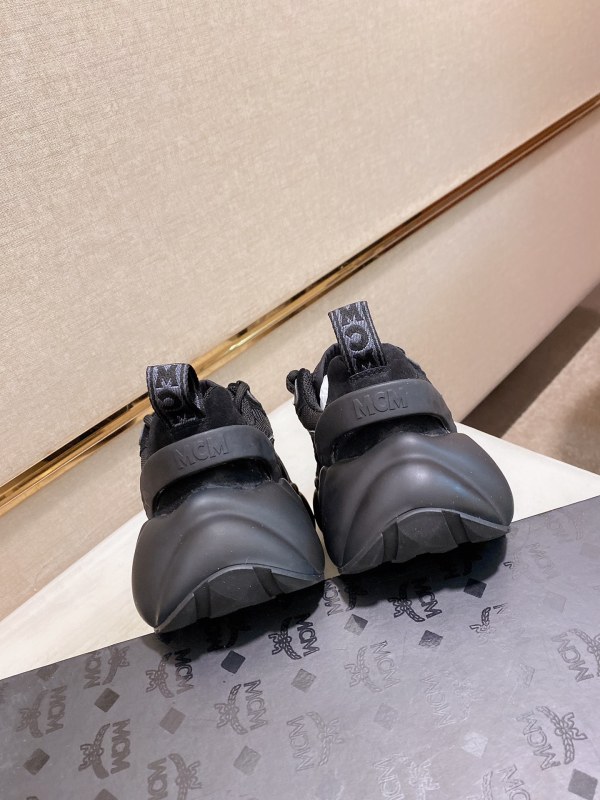 MCM Low Top Logo Lace-up Sneakers 4