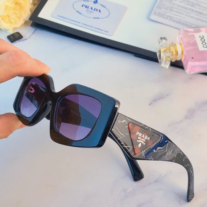 Sunglasses Prada 0PR 15