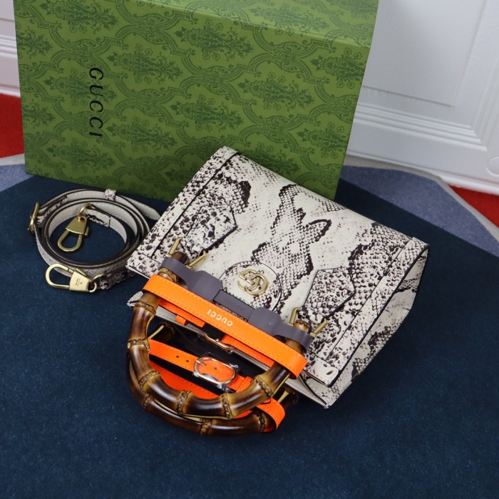 Handbag Gucci 655661 size 20*16*10 cm