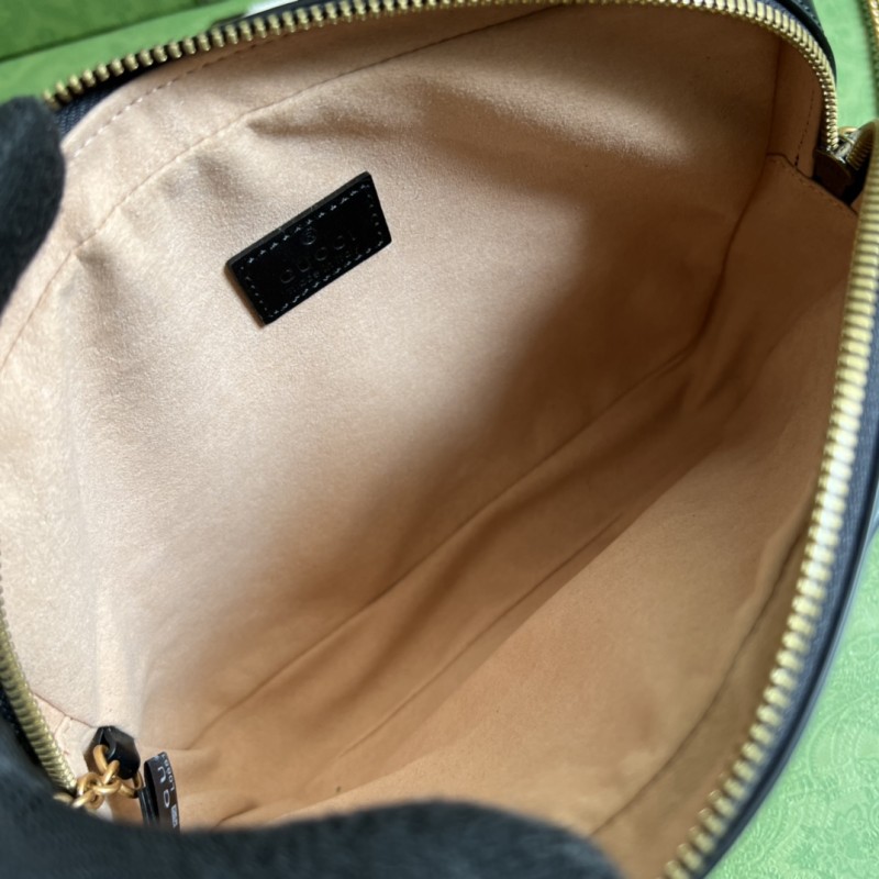 Handbag Gucci size 22.5*15.5*4 cm