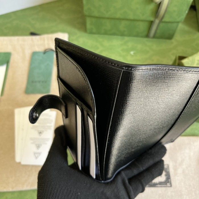 Handbag Gucci 724562 size 10.5*14.5 cm