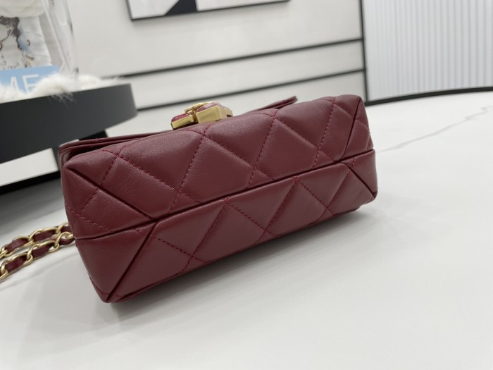 Handbag Chanel AS2633 size 18*7*12 cm