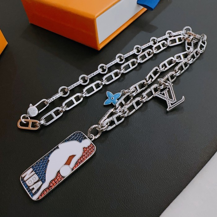 Clothes Louis Vuitton 68