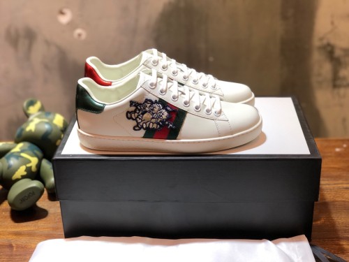 Gucci Ace embroidered sneaker 55