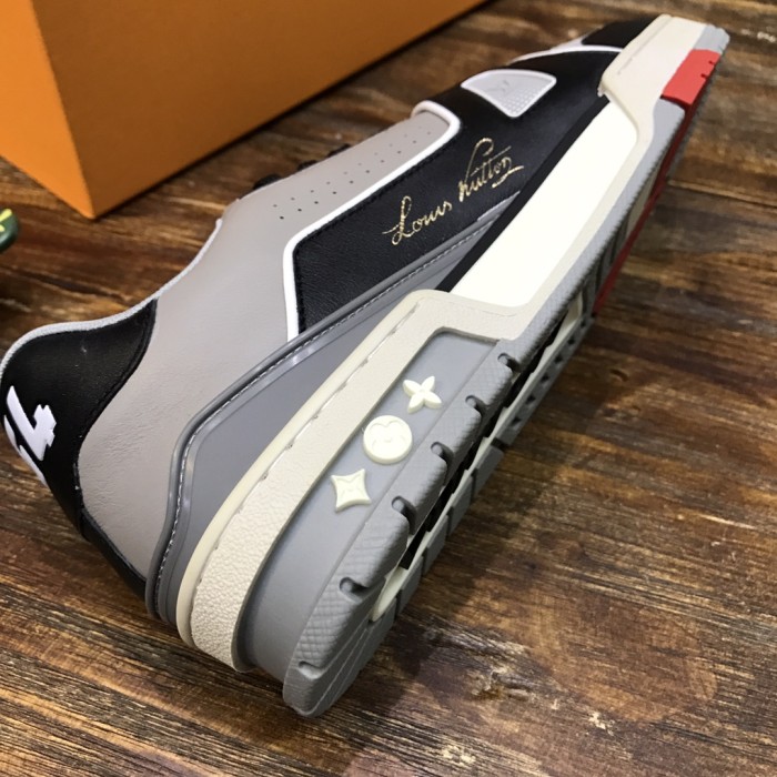 Louis Vuitton Trainer Sneakers 31