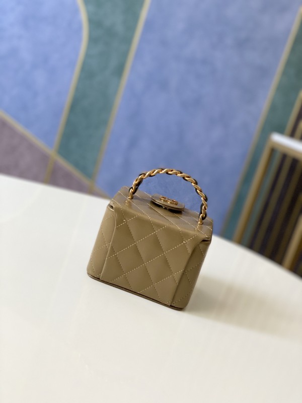 Handbag Chanel 01918 size 11*9.5*8.5 cm