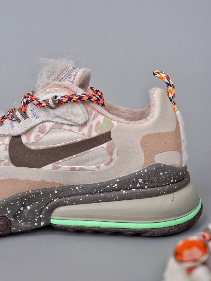 Nike Air Max 270 React Sneaker 3