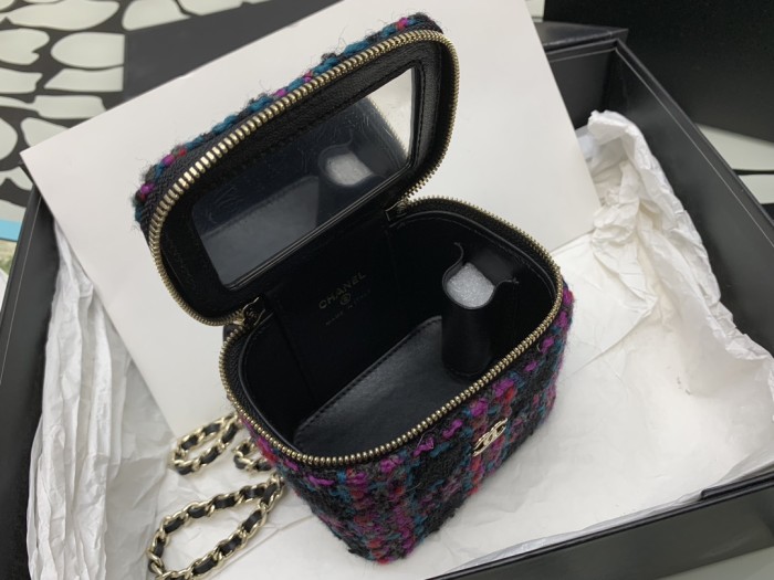 Handbag Chanel 99218 size 8.5*11*7* cm