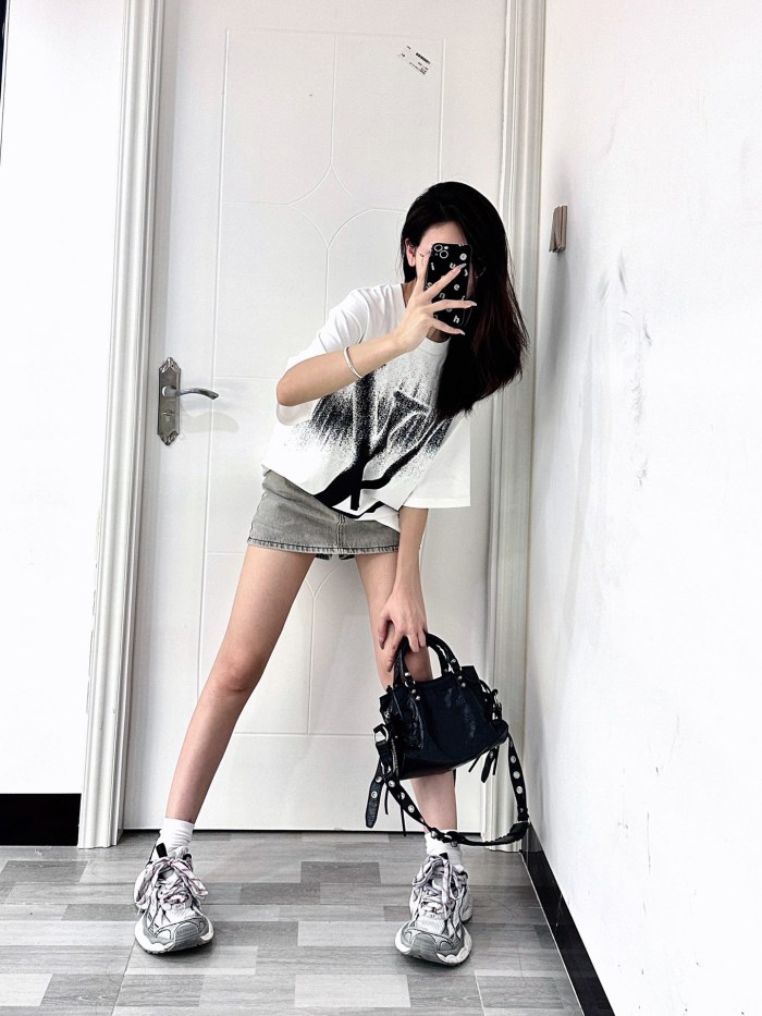 Clothes Louis Vuitton 285