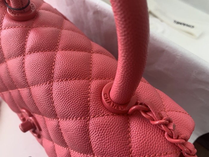 Handbag Chanel size 13cmx19cmx9 cm