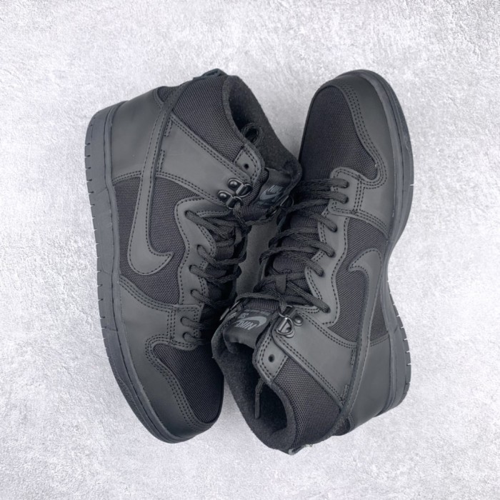 Nike SB Dunk High Bota