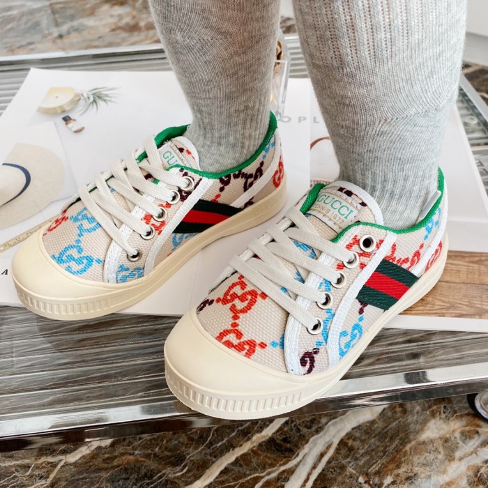 Kids Gucci shoes 1