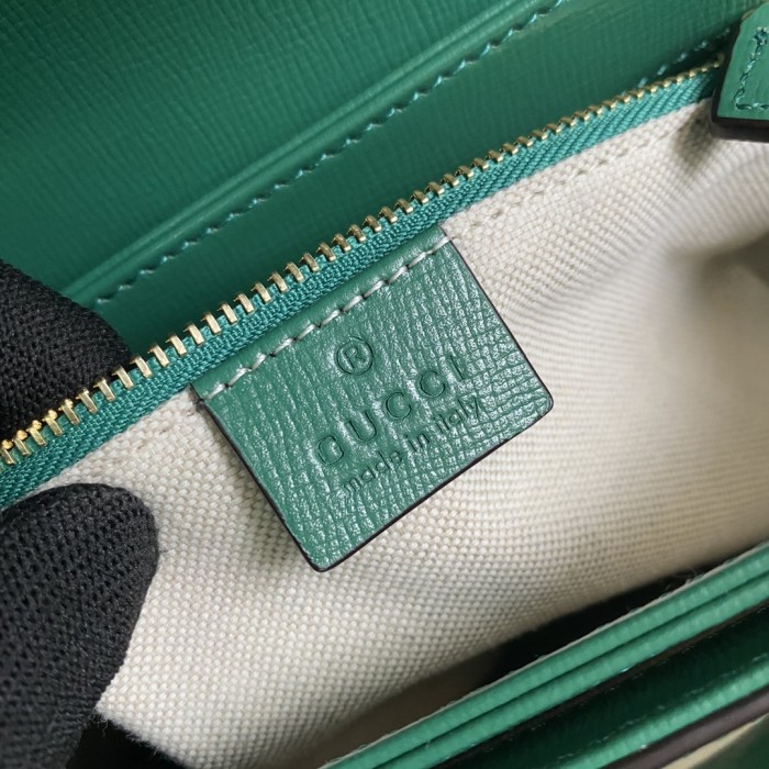 Handbag Gucci 602204 size 25*18*8 cm