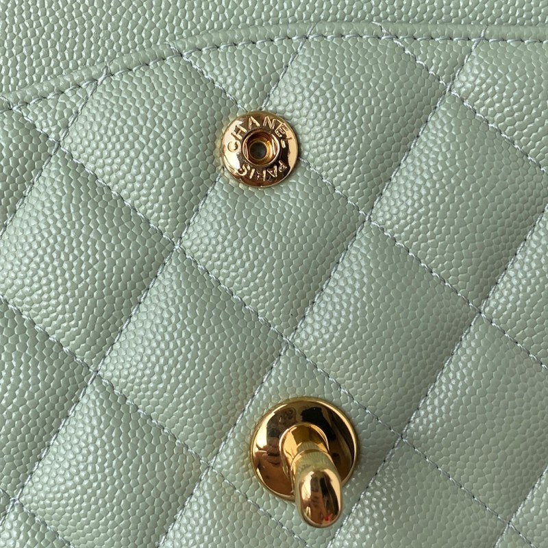 Handbag Chanel size 15.5x25.5x6.5 cm
