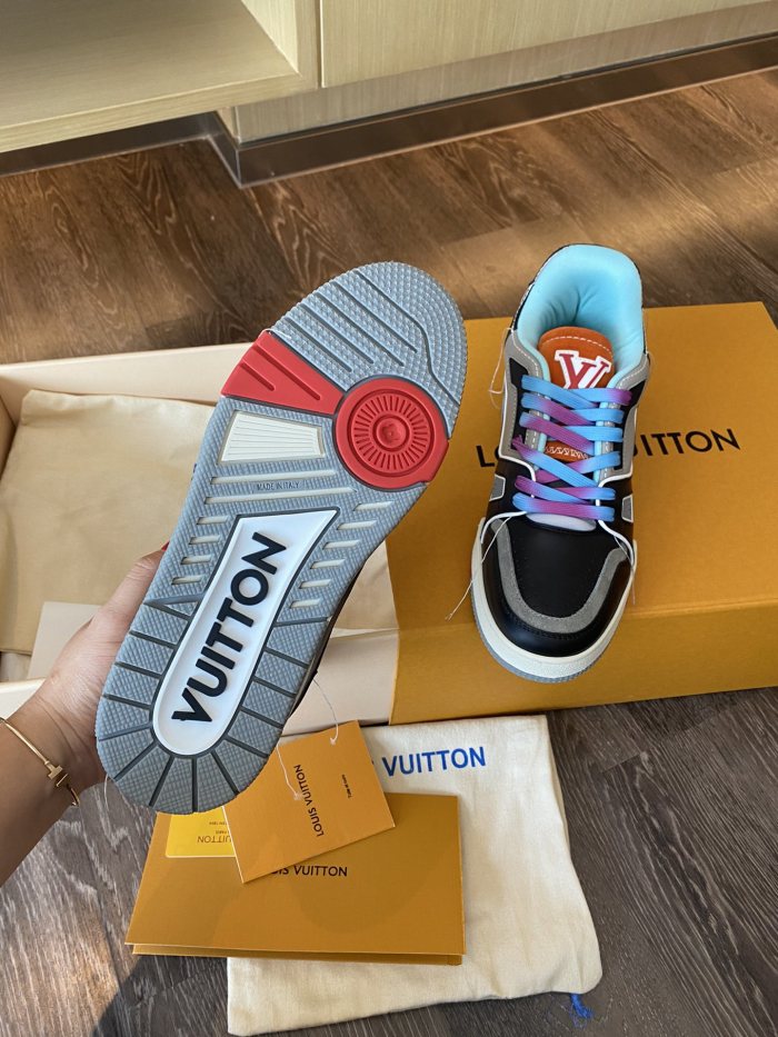 Louis Vuitton LV TRAINERS SNEAKER 9