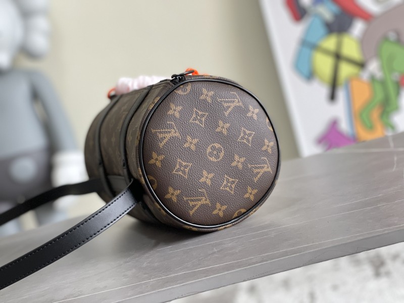 Handbag Louis Vuitton M44479 size 28.5 x 15.0 x 15.0cm