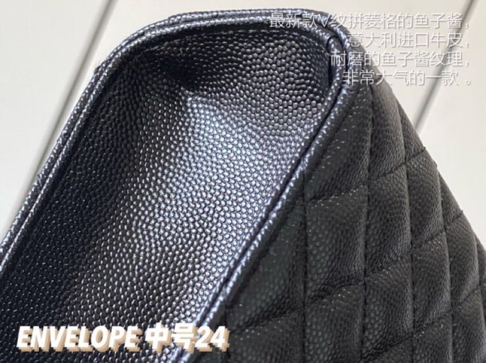 Handbags SAINT LAURENT 428134 size 24×17.5×6 cm