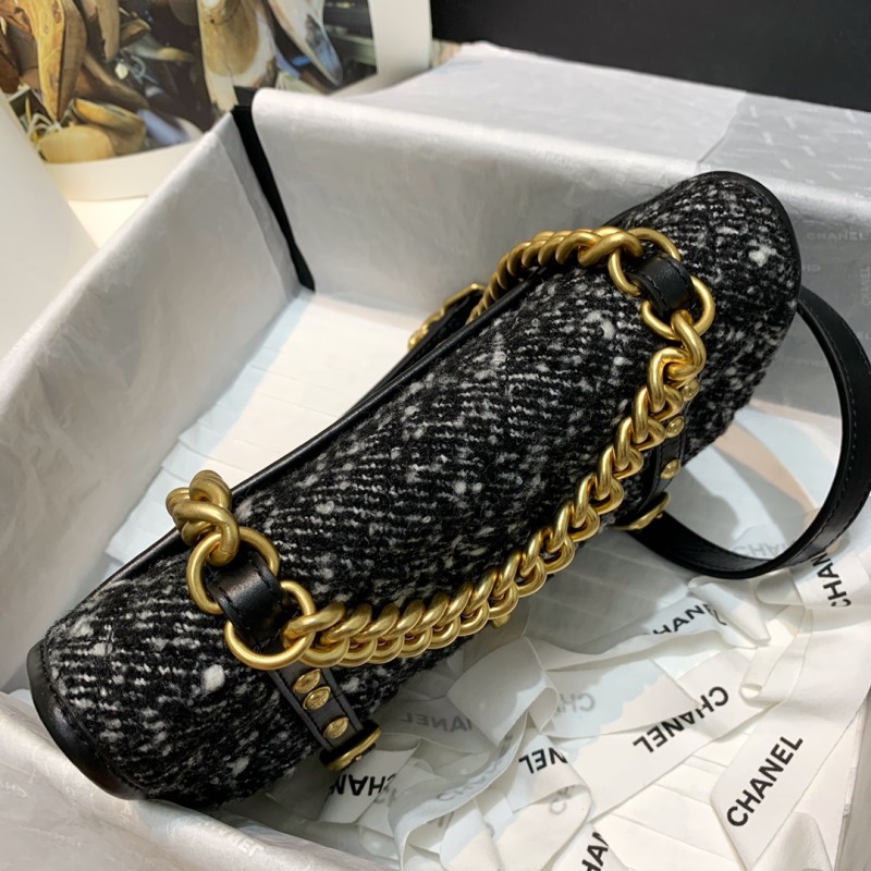 Handbag Chanel AS3696 size 25 17 8 cm