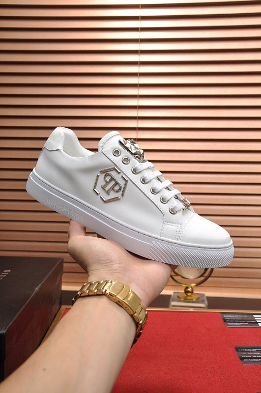 Philipp Plein Low Top Sneakers 25