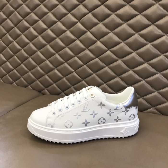 Louis Vuitton Low Top sneaker 67