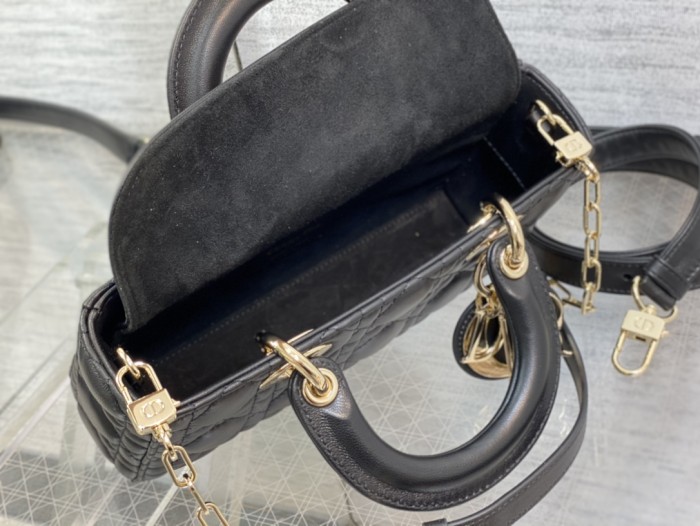 Handbag Dior size 22.5*6*11.5 cm