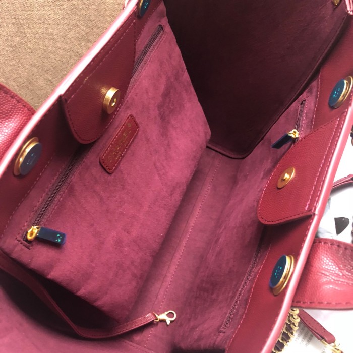 Handbag Chanel size 33 cm