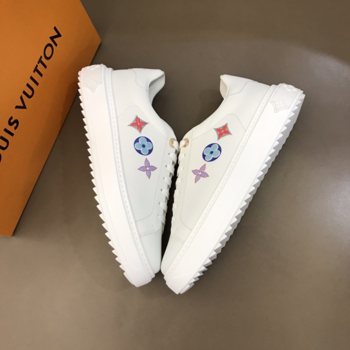 Louis Vuitton Low Top sneaker 47