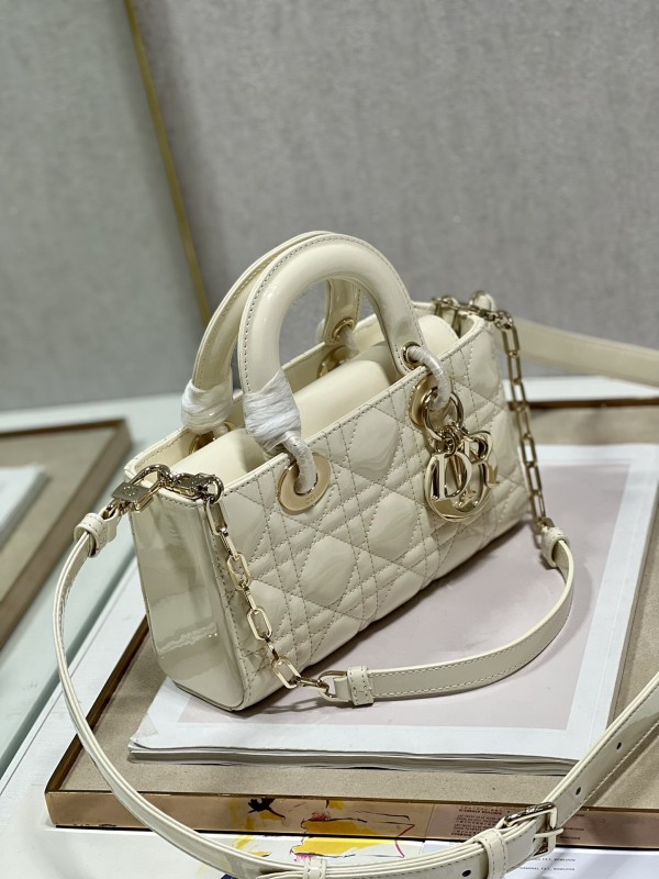 Handbag Dior 0540 size 22.5×6×11.5 cm