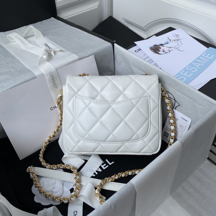 Handbag Chanel AS2734 size 14X19X4 Cm