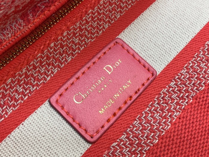 Handbag Dior size 24 cm