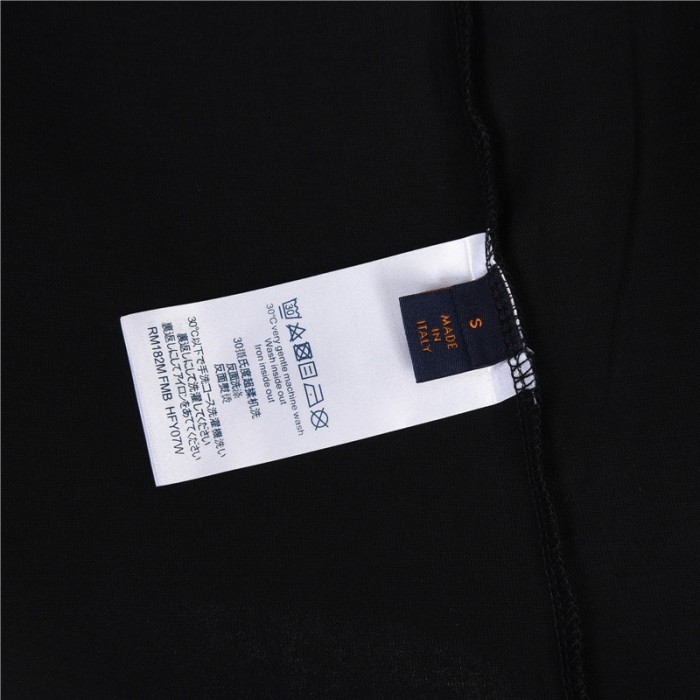 Clothes Louis Vuitton 368