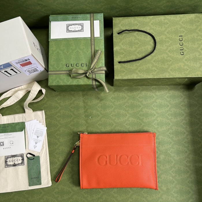 Handbag Gucci 681200 size 30.5*22 cm