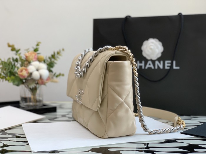 Handbag Chanel size 36 cm