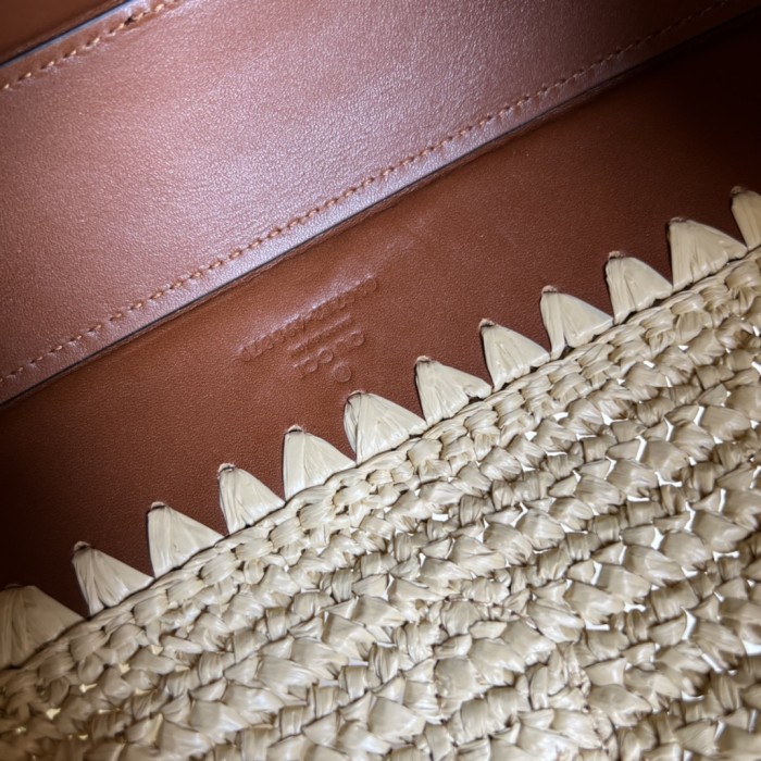 Handbag Chanel 636712 size 35.5*25*4.5 cm