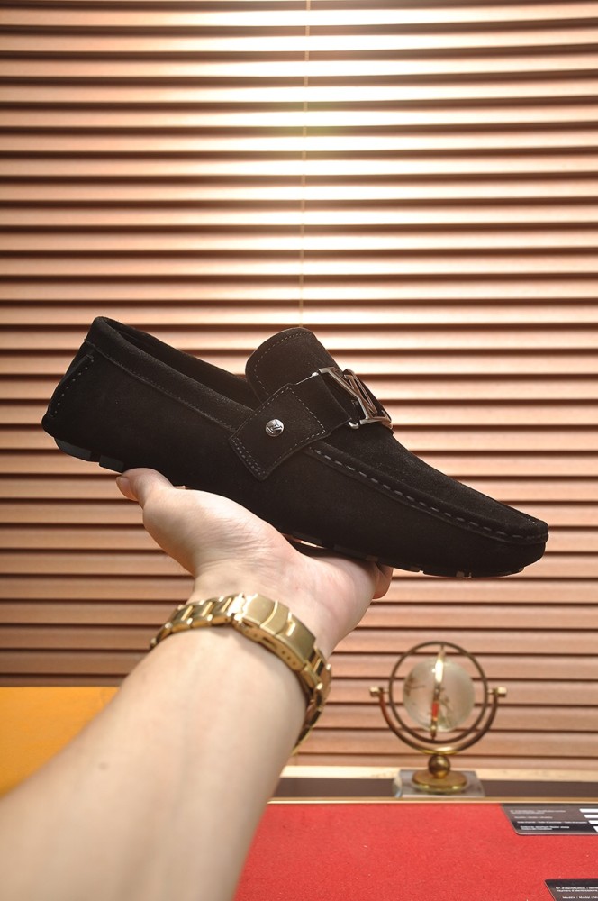 Louis Vuitton Leather Boots 38