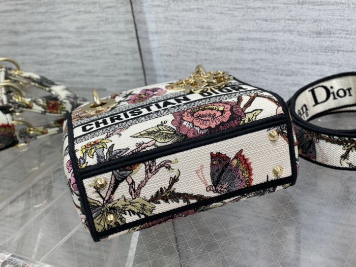 Handbag Dior size 17*7*15 cm