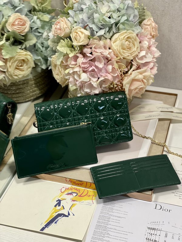 Handbag Dior 77035 size 21.5 x 11.5 x 3 cm