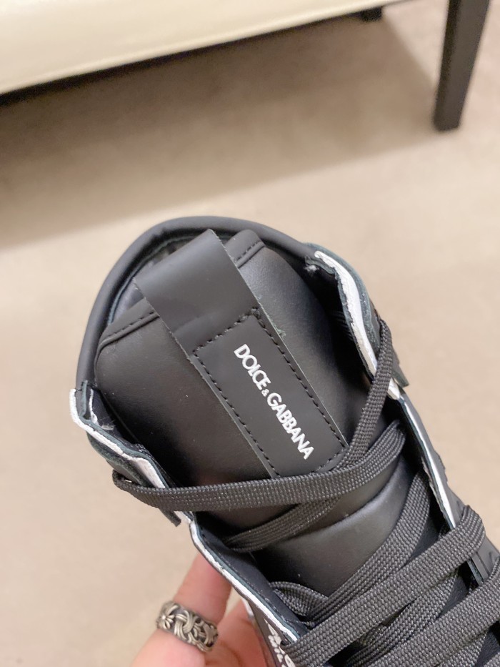 Dolce & Gabbana High-Tops chunky sneakers 17