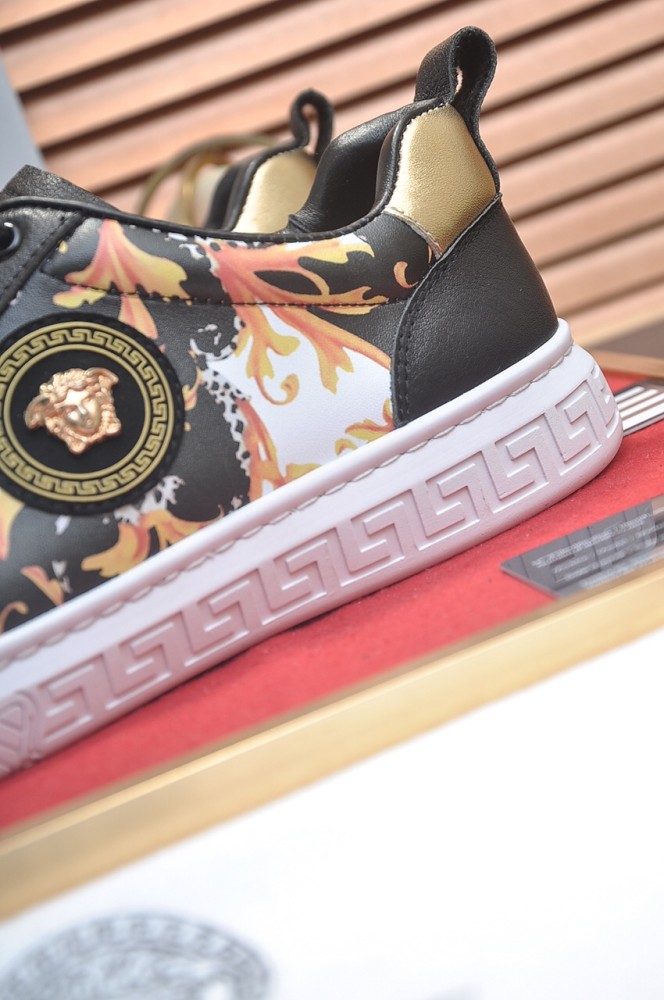 Versace Greca Sneaker 30