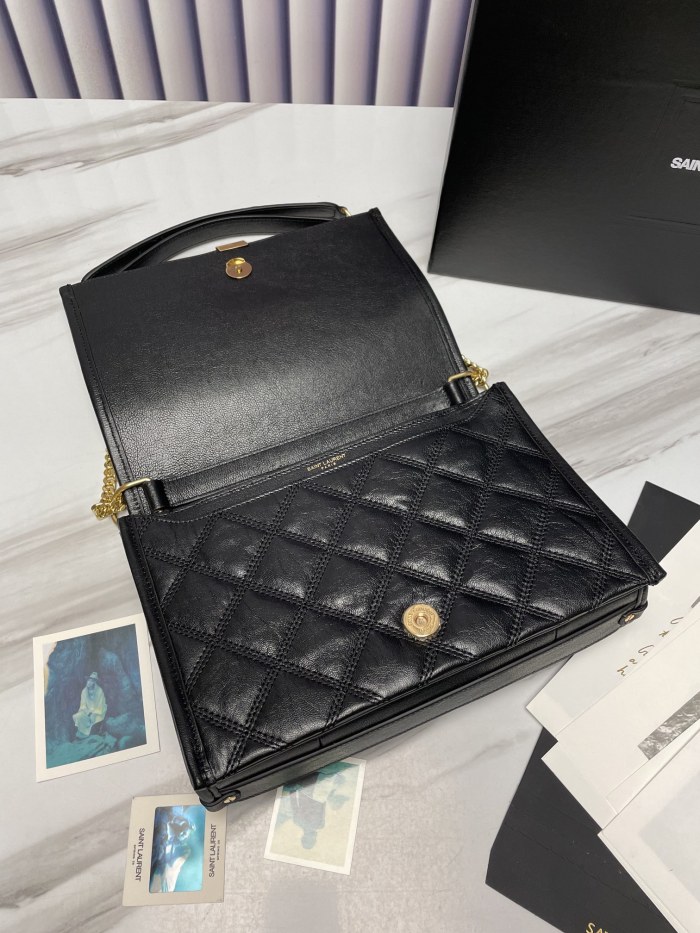 Handbags SAINT LAURENT 585031 size 22.5 14.5 5.0 cm