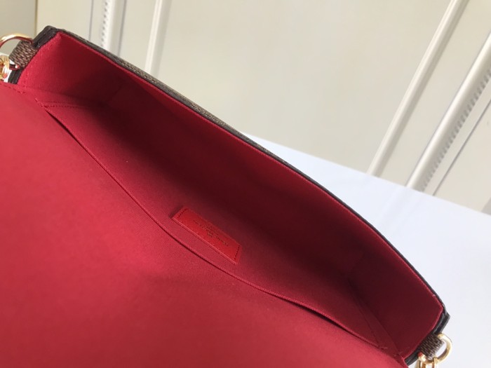 Handbag Louis Vuitton 63032 size 21*11*2 cm