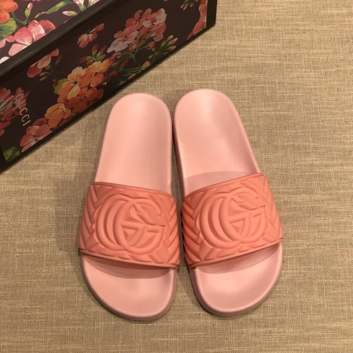 Gucci Slippers 50