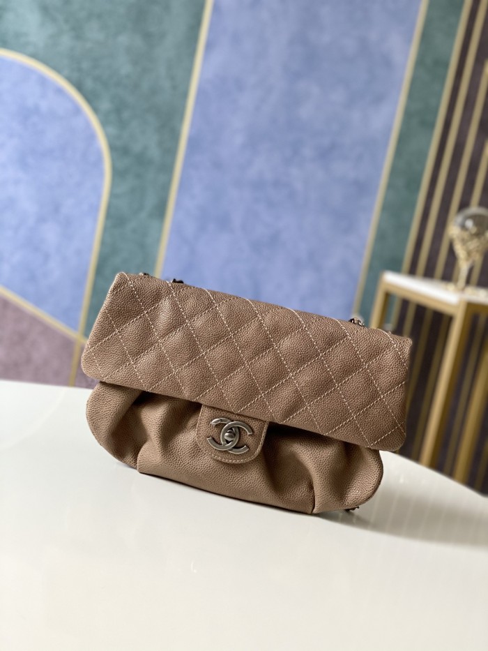 Handbag Chanel 82910 size 30 18 4 cm