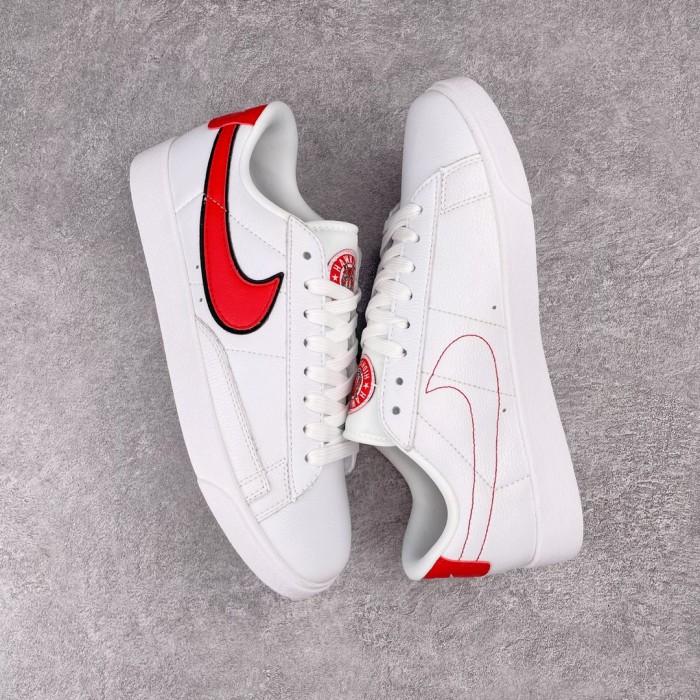 Nike Blazer Low Sneaker 18