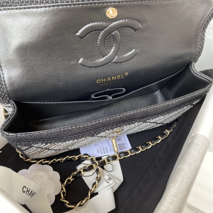 Handbag Chanel size 25 cm