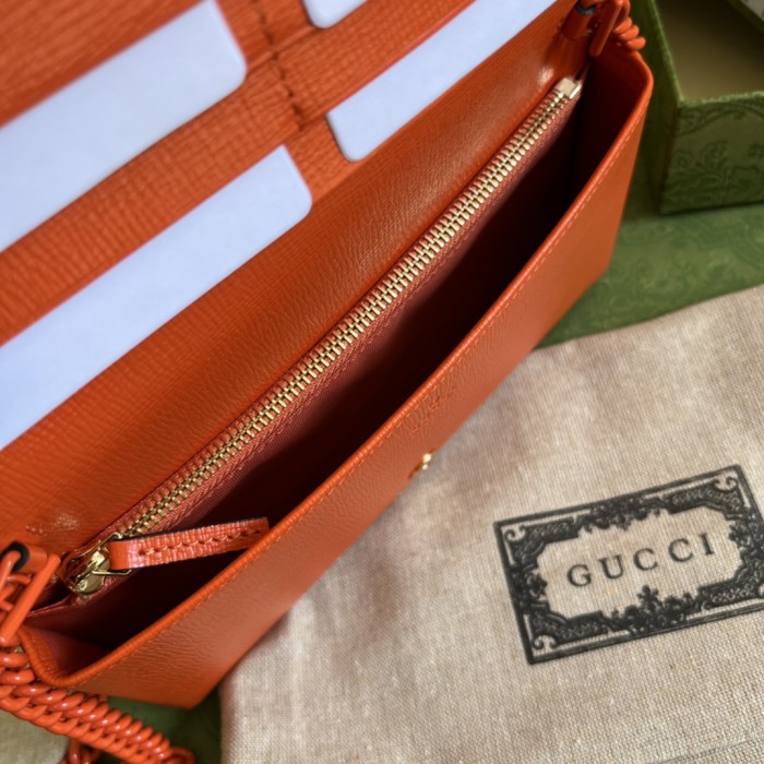 Handbag Gucci 621892 size 19*10*4 cm